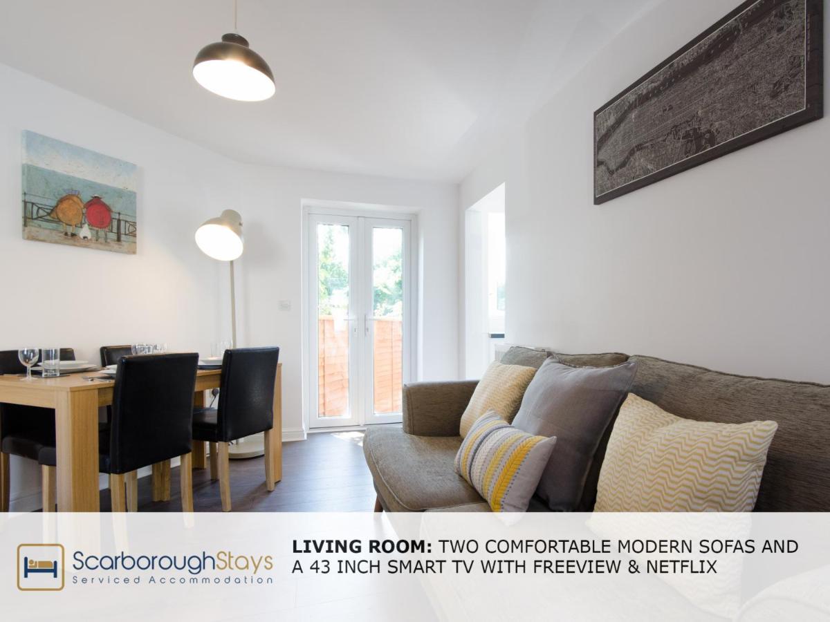 Candler Lodge - 3 Bedroom Townhouse With Parking - Patio Area & Seating Scarborough Esterno foto