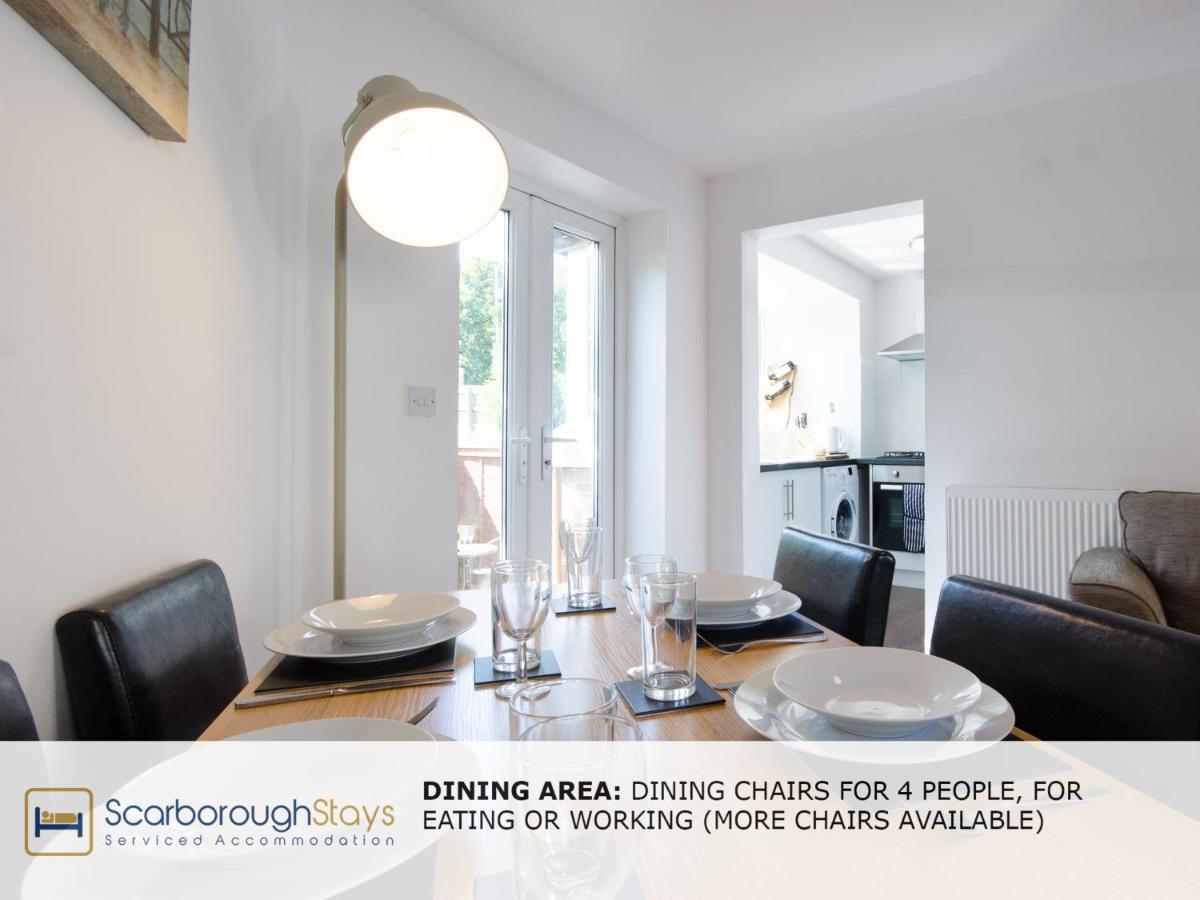 Candler Lodge - 3 Bedroom Townhouse With Parking - Patio Area & Seating Scarborough Esterno foto