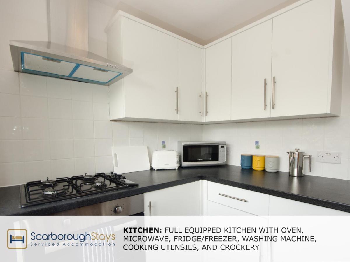 Candler Lodge - 3 Bedroom Townhouse With Parking - Patio Area & Seating Scarborough Esterno foto