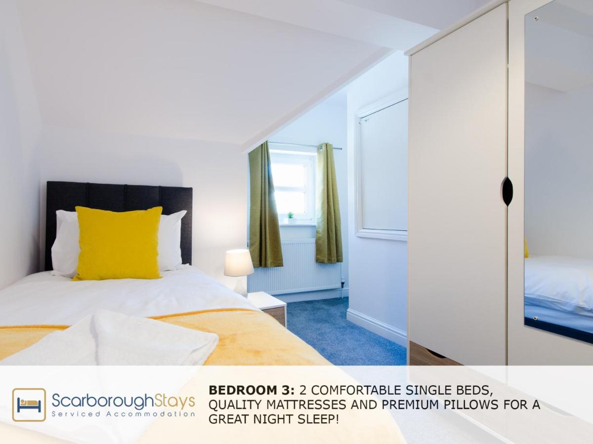Candler Lodge - 3 Bedroom Townhouse With Parking - Patio Area & Seating Scarborough Esterno foto
