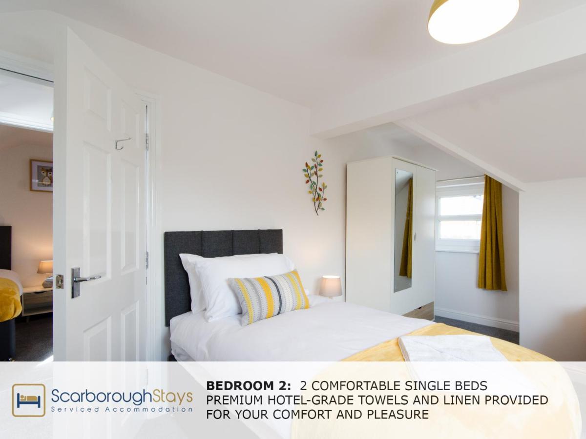 Candler Lodge - 3 Bedroom Townhouse With Parking - Patio Area & Seating Scarborough Esterno foto