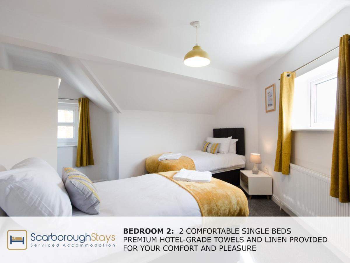 Candler Lodge - 3 Bedroom Townhouse With Parking - Patio Area & Seating Scarborough Esterno foto