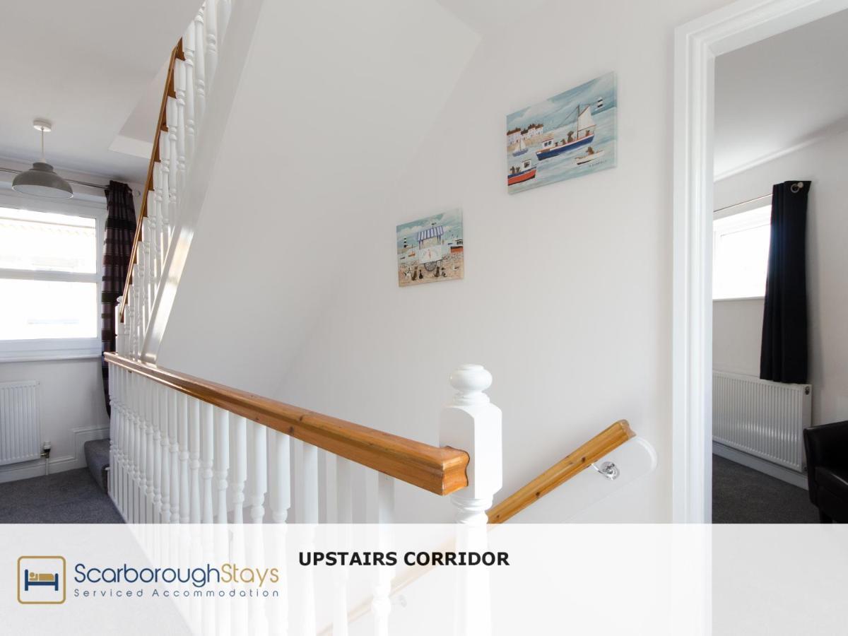 Candler Lodge - 3 Bedroom Townhouse With Parking - Patio Area & Seating Scarborough Esterno foto