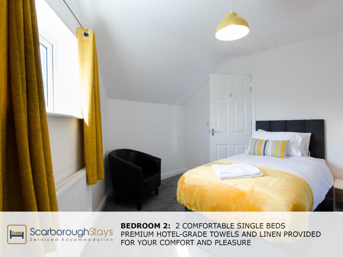 Candler Lodge - 3 Bedroom Townhouse With Parking - Patio Area & Seating Scarborough Esterno foto